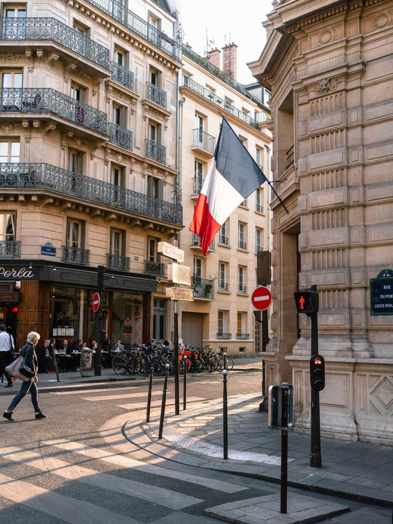 Hostel Eiffel Париж Экстерьер фото