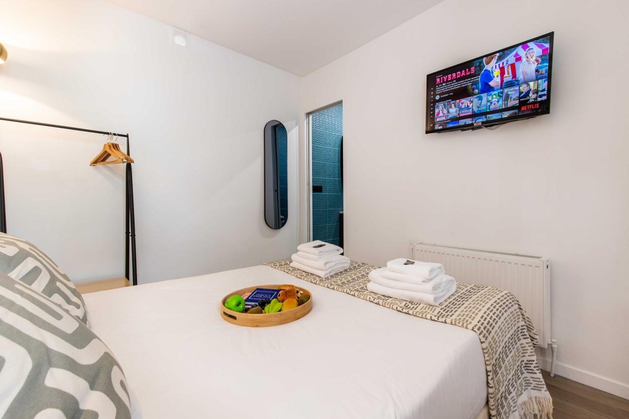 Hostel Eiffel Париж Экстерьер фото